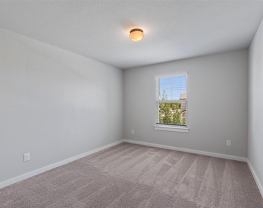 501a Silkworm Way - Photo Thumbnail 24