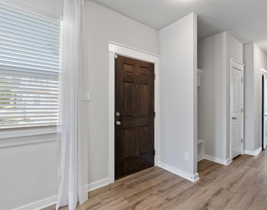 501a Silkworm Way - Photo Thumbnail 4