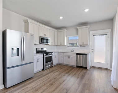 501a Silkworm Way - Photo Thumbnail 9