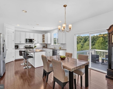 1024 Briggs Chaney Road - Photo Thumbnail 13