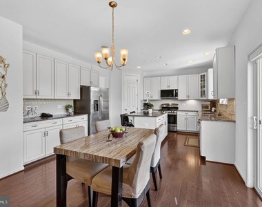 1024 Briggs Chaney Road - Photo Thumbnail 11