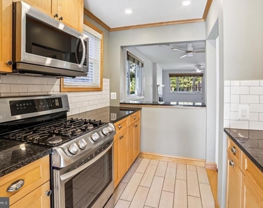 4406 Rosedale Avenue - Photo Thumbnail 5