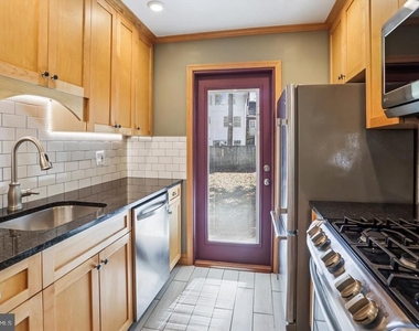 4406 Rosedale Avenue - Photo Thumbnail 4