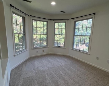 3025 Windy Knoll Court - Photo Thumbnail 14