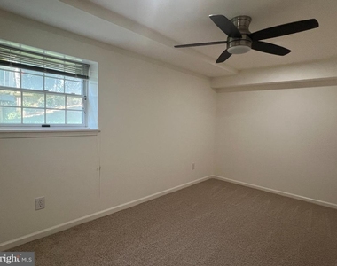 3025 Windy Knoll Court - Photo Thumbnail 17