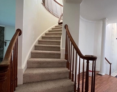 3025 Windy Knoll Court - Photo Thumbnail 6