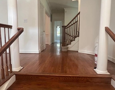 3025 Windy Knoll Court - Photo Thumbnail 1