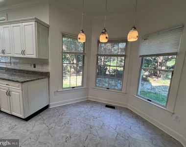 3025 Windy Knoll Court - Photo Thumbnail 5