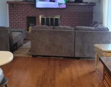 1909 Agate Drive - Photo Thumbnail 5