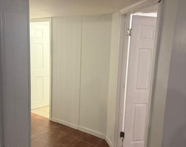 1909 Agate Drive - Photo Thumbnail 18