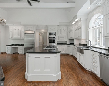 8705 Belmart Road - Photo Thumbnail 9