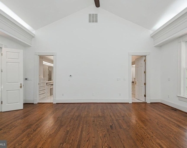 8705 Belmart Road - Photo Thumbnail 17