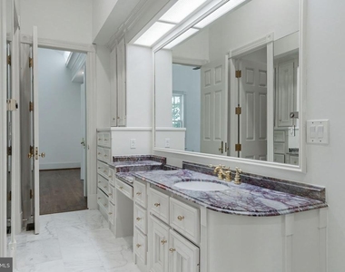 8705 Belmart Road - Photo Thumbnail 18