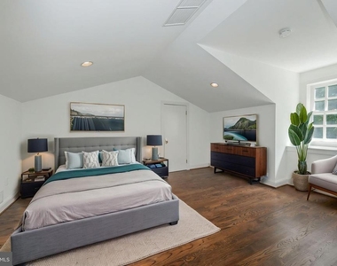8705 Belmart Road - Photo Thumbnail 50