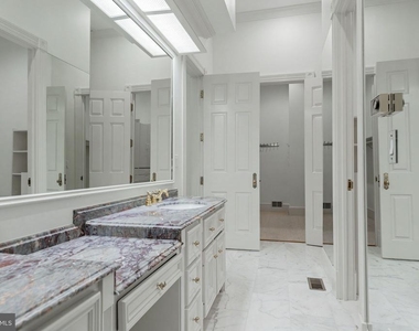 8705 Belmart Road - Photo Thumbnail 19