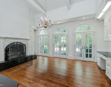 8705 Belmart Road - Photo Thumbnail 11