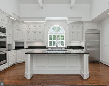 8705 Belmart Road - Photo Thumbnail 6