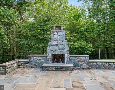 8705 Belmart Road - Photo Thumbnail 55
