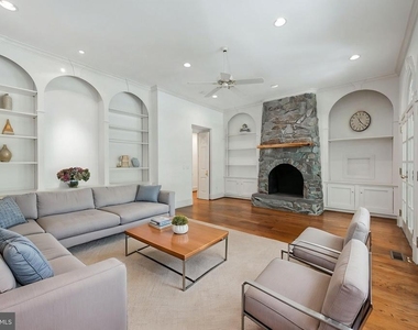 8705 Belmart Road - Photo Thumbnail 28