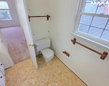 18552 Cape Jasmine Way - Photo Thumbnail 43
