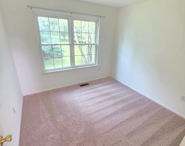 18552 Cape Jasmine Way - Photo Thumbnail 32