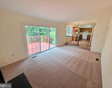 18552 Cape Jasmine Way - Photo Thumbnail 20