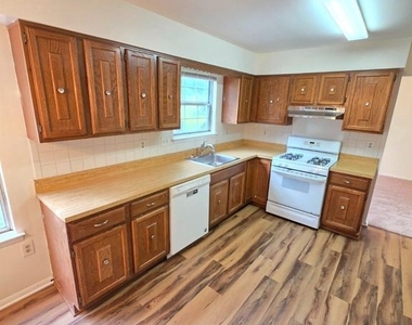 18552 Cape Jasmine Way - Photo Thumbnail 16