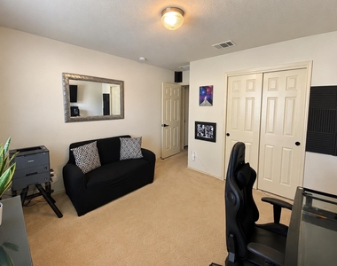 13301 Forest Sage St - Photo Thumbnail 12