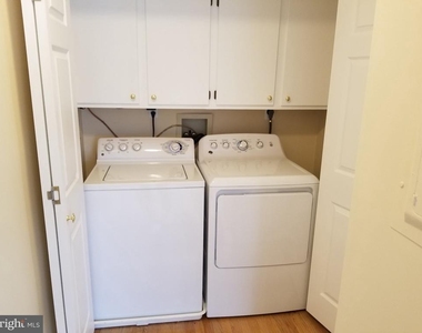 2603 Camelback Lane - Photo Thumbnail 17