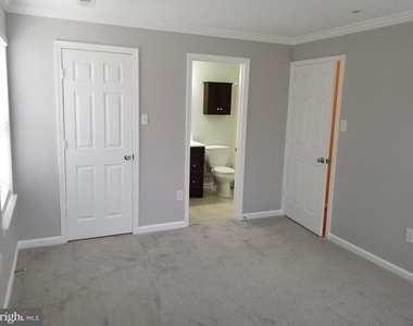 2603 Camelback Lane - Photo Thumbnail 12