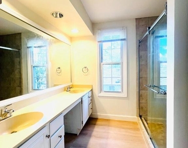 20417 Peridot Lane - Photo Thumbnail 15