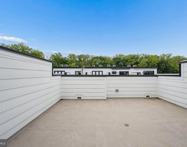 11344 Emerald Park Road - Photo Thumbnail 28
