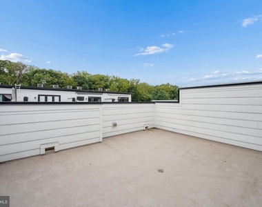 11344 Emerald Park Road - Photo Thumbnail 29