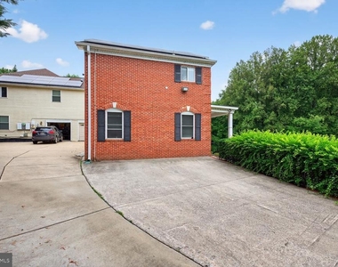 8724 Hawkins Creamery Road - Photo Thumbnail 25