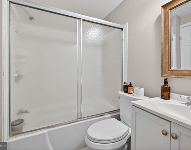 8724 Hawkins Creamery Road - Photo Thumbnail 15