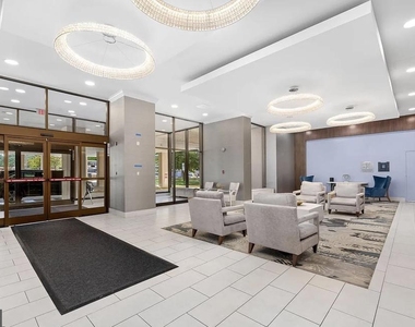 4515 Willard Avenue - Photo Thumbnail 43