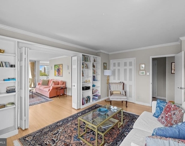 4515 Willard Avenue - Photo Thumbnail 20