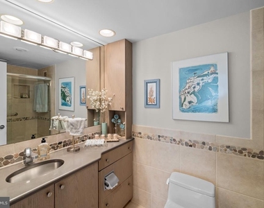 4515 Willard Avenue - Photo Thumbnail 24