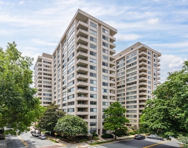 4515 Willard Avenue - Photo Thumbnail 56