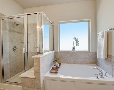 7618 Evening Sky Cir - Photo Thumbnail 20