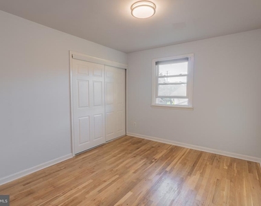 11714 Tifton Drive - Photo Thumbnail 10