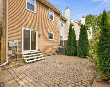 15617 Ambiance Drive - Photo Thumbnail 42
