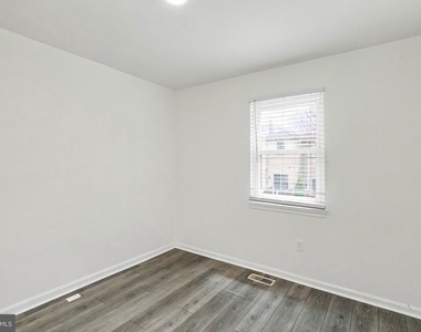 15617 Ambiance Drive - Photo Thumbnail 29