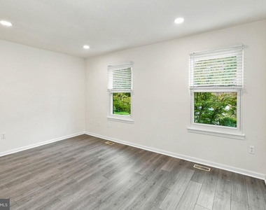 15617 Ambiance Drive - Photo Thumbnail 23