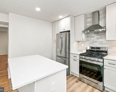 15617 Ambiance Drive - Photo Thumbnail 17