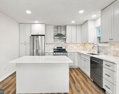 15617 Ambiance Drive - Photo Thumbnail 15