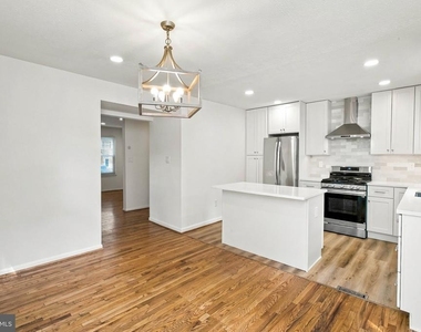 15617 Ambiance Drive - Photo Thumbnail 14