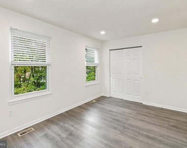 15617 Ambiance Drive - Photo Thumbnail 22