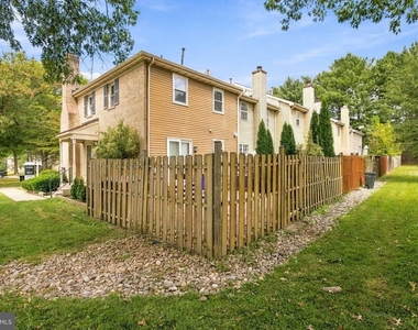 15617 Ambiance Drive - Photo Thumbnail 43