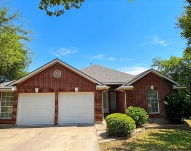 8618 Columbia Falls Dr - Photo Thumbnail 1